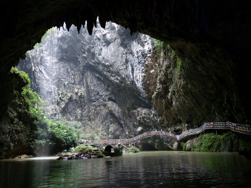 天坑6 (2).jpg 天坑6 (2).jpg