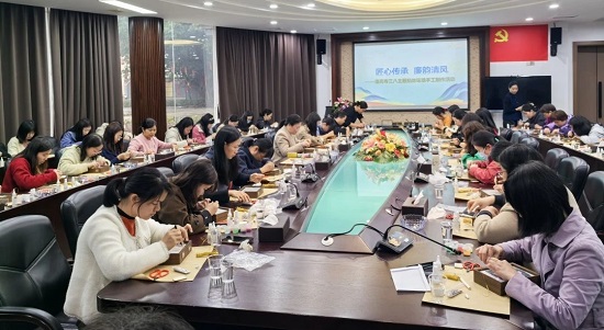 ba5150ddafc468b7ee10e852263d5d23.jpg ba5150ddafc468b7ee10e852263d5d23.jpg